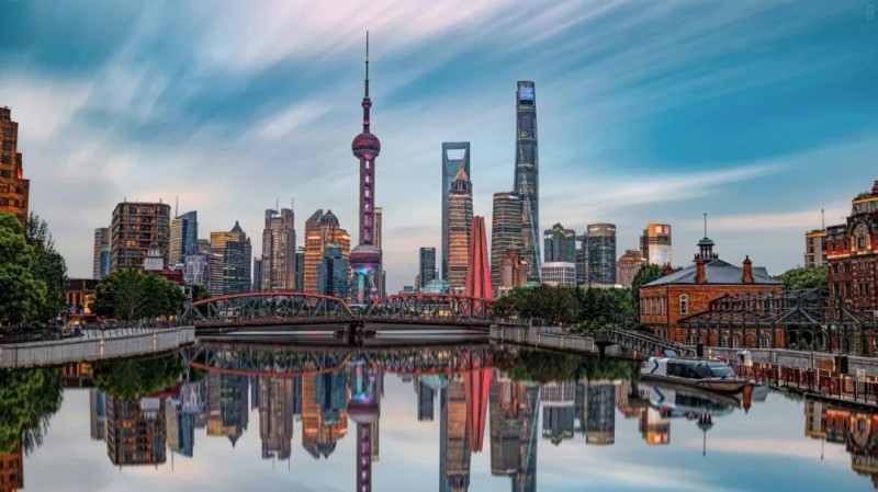 地产 | 2025强势开局，上海成富豪“归巢地”，市场迎超级变量